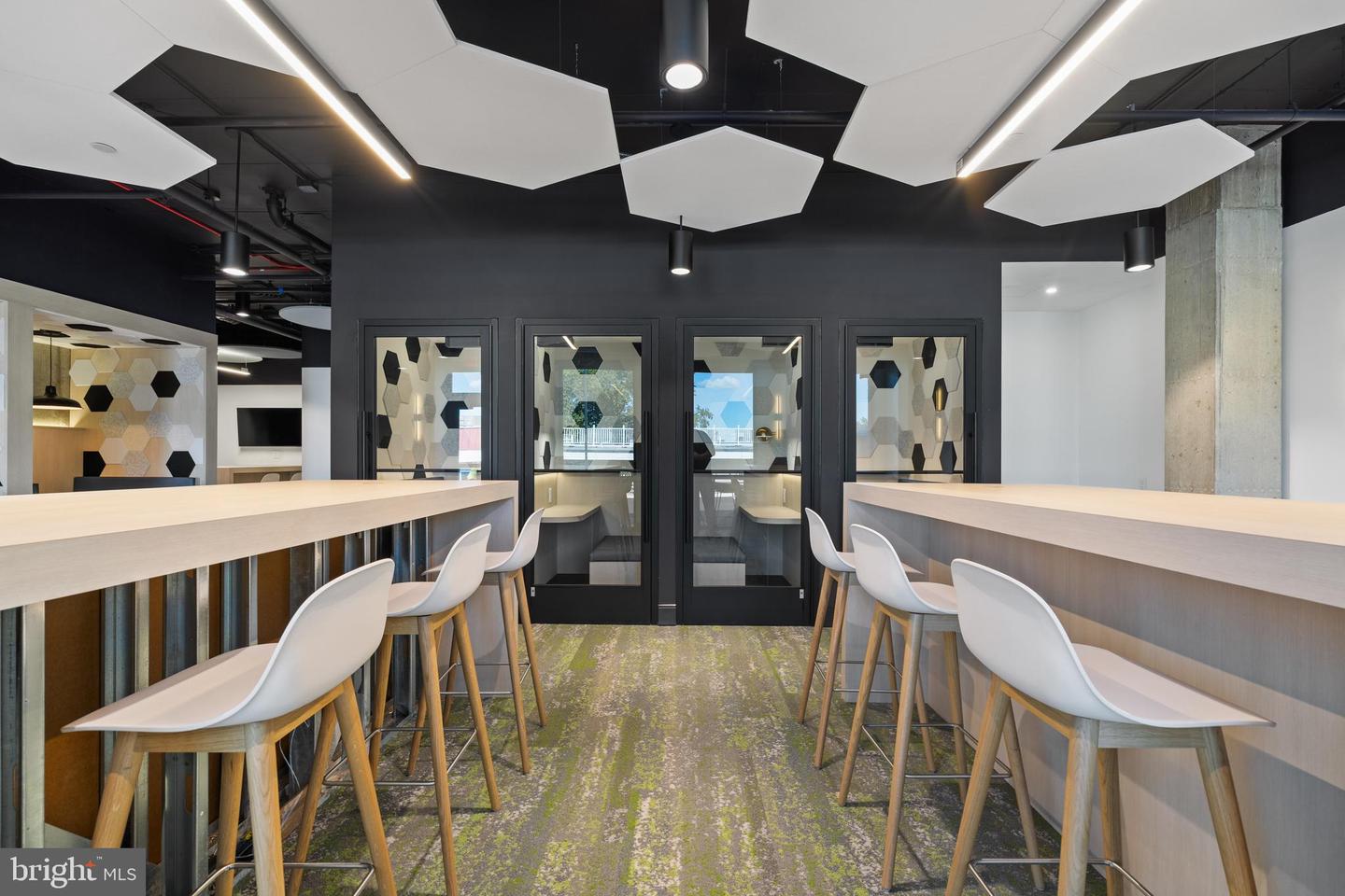 144 N Main St #co-working Space Property Photo 6
