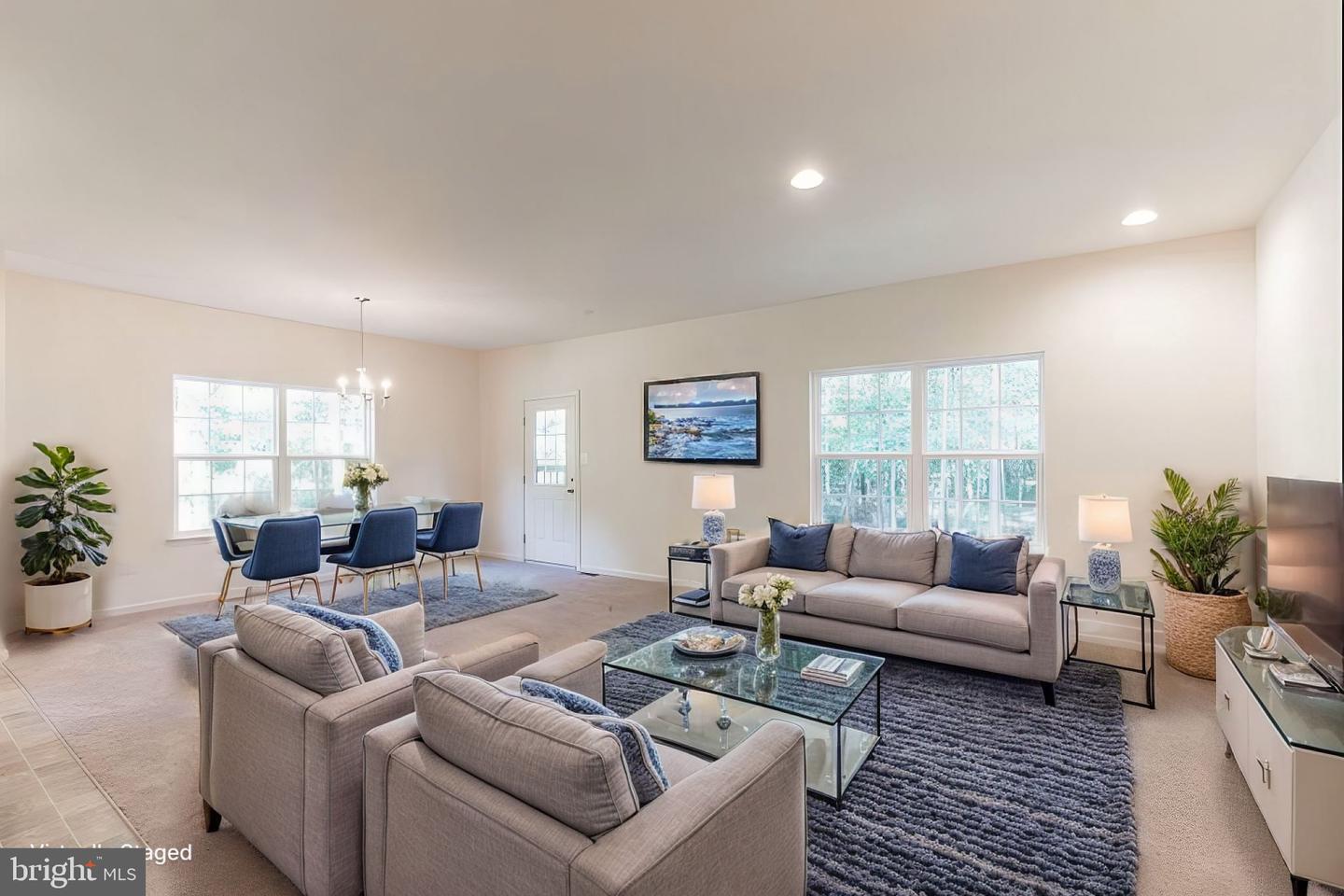 00 Easton Rd Property Photo 3