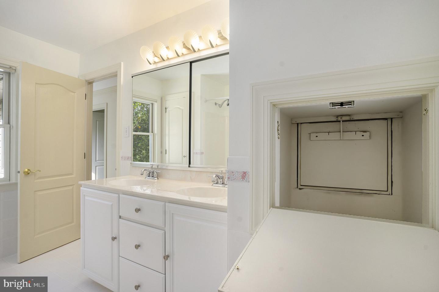 520 Johanna Property Photo 52