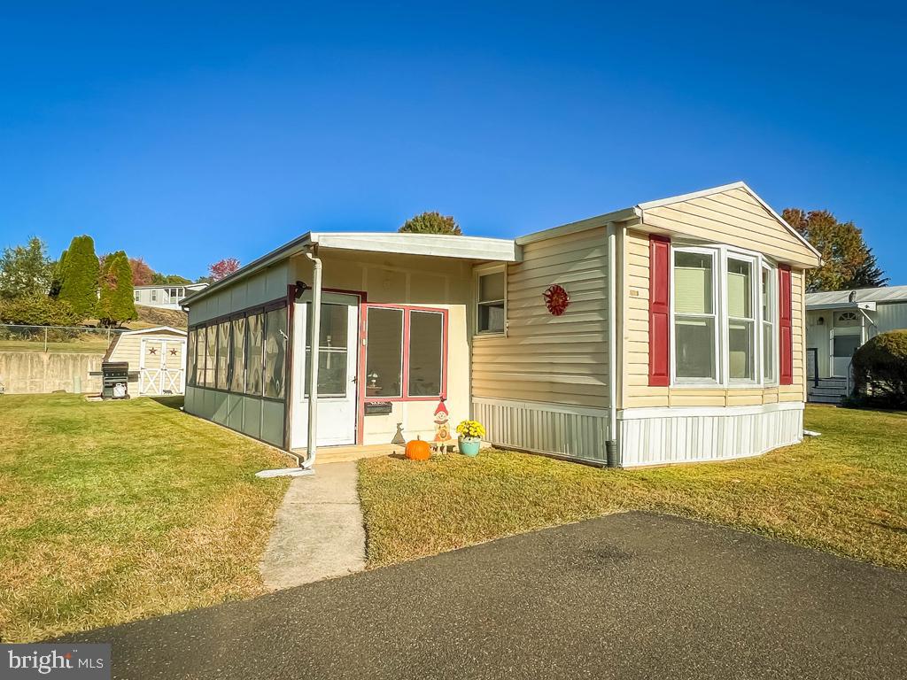 2304 Brownsville Rd #lot 1105 Property Photo 1