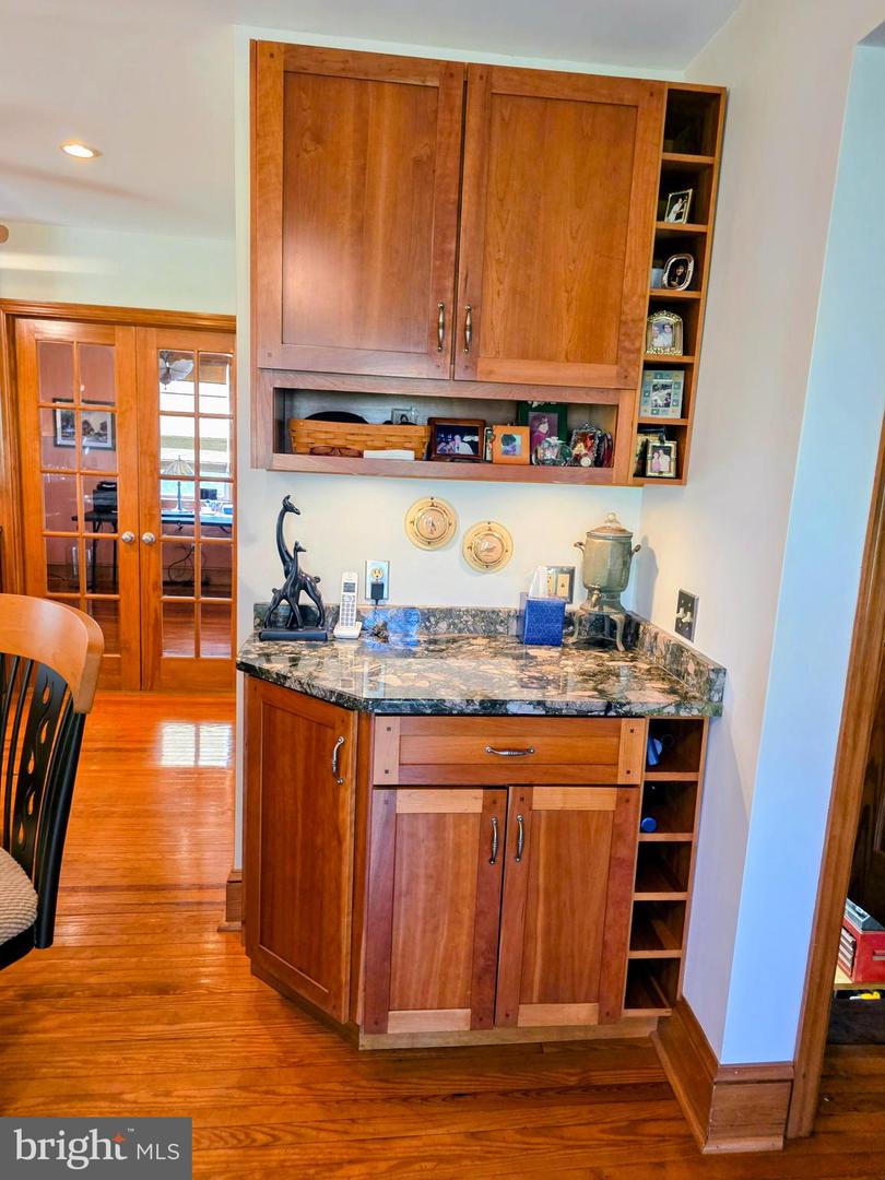1420 Super Hwy Property Photo 6