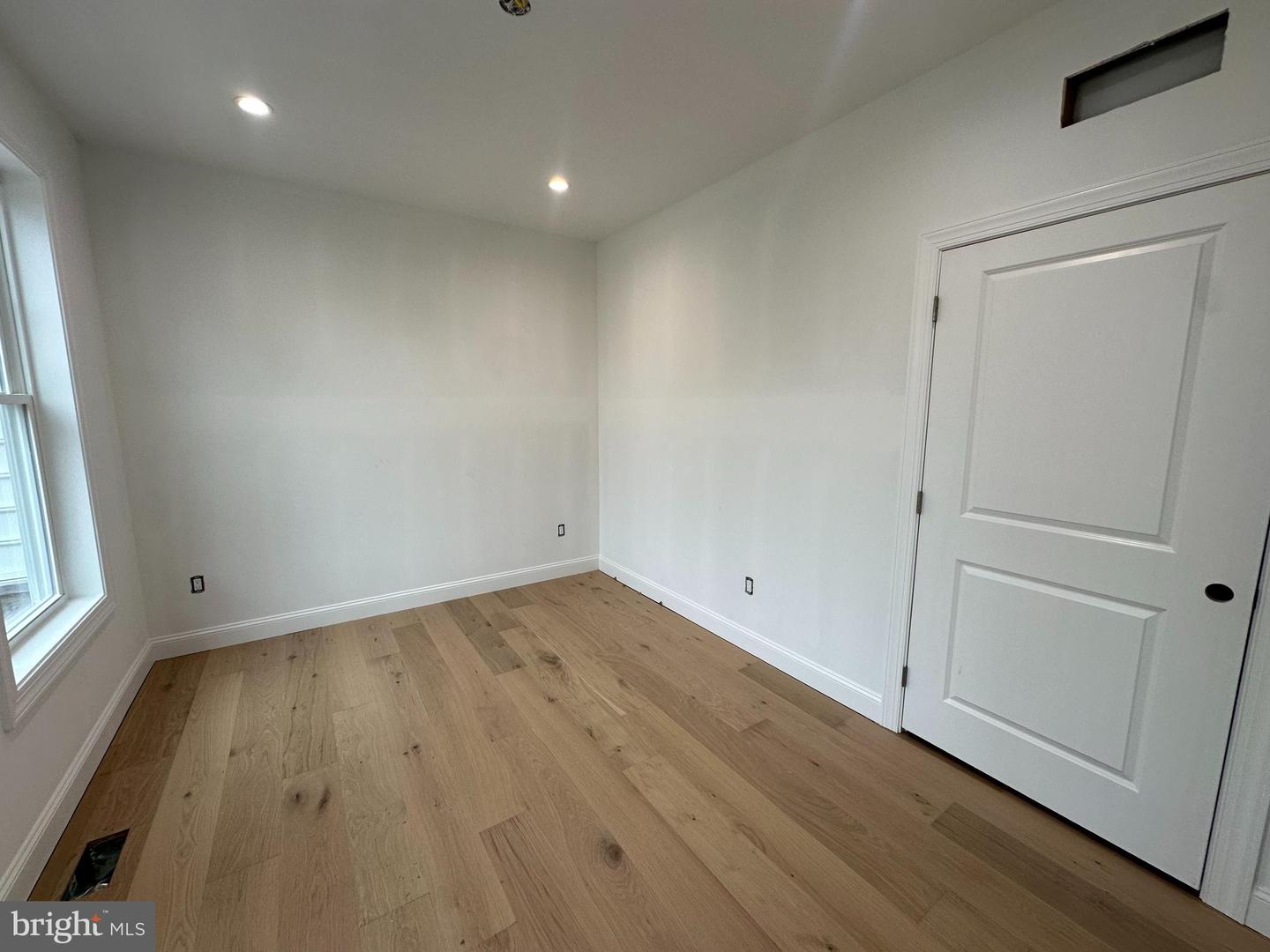 43 Davisville Rd Property Photo 13