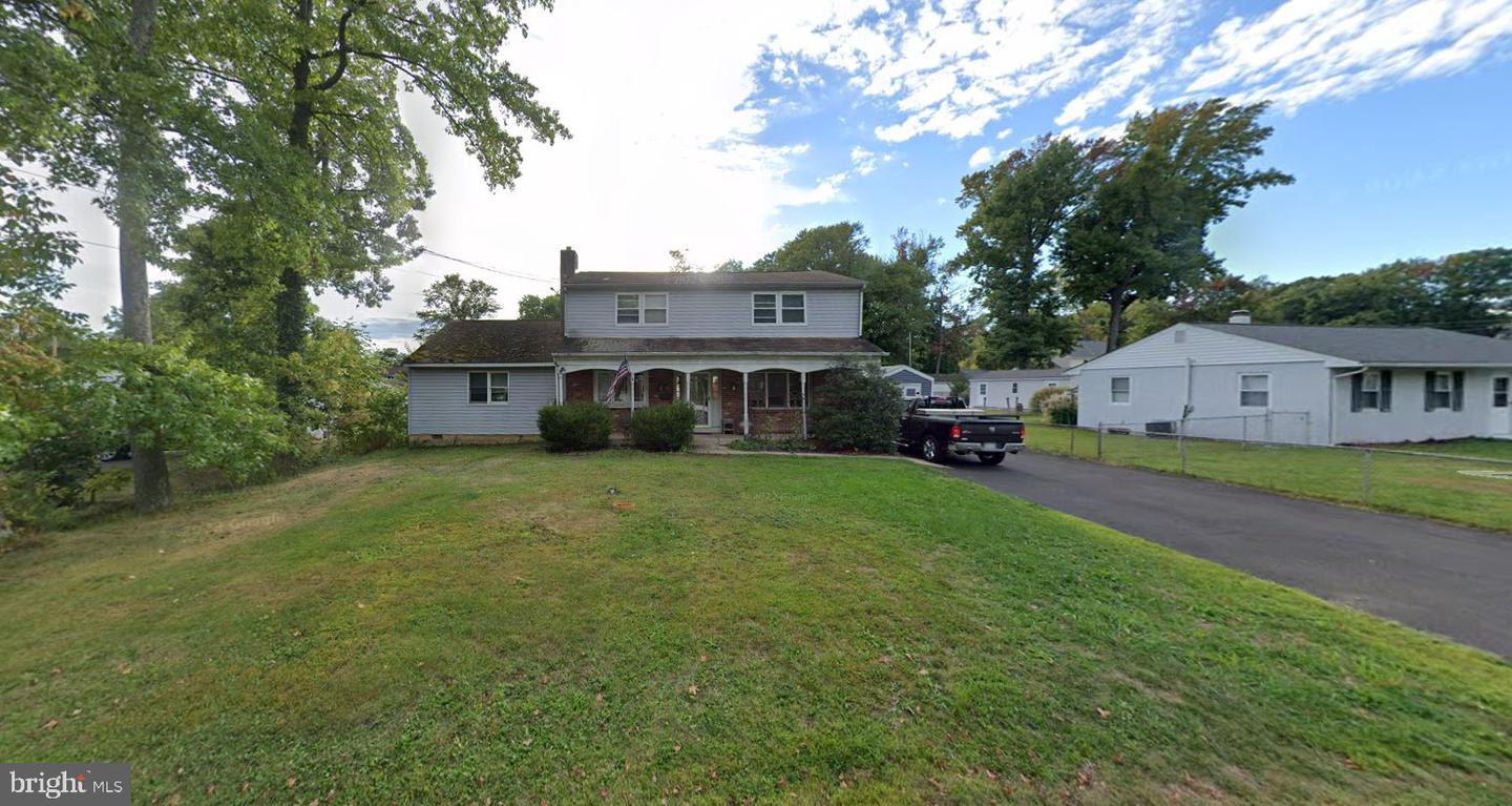 1232 Woodbine Ave Property Photo 1