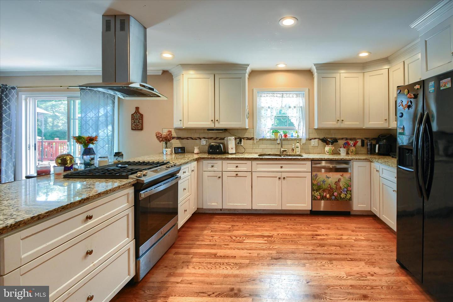 1010 Sweetbriar Rd Property Photo 13