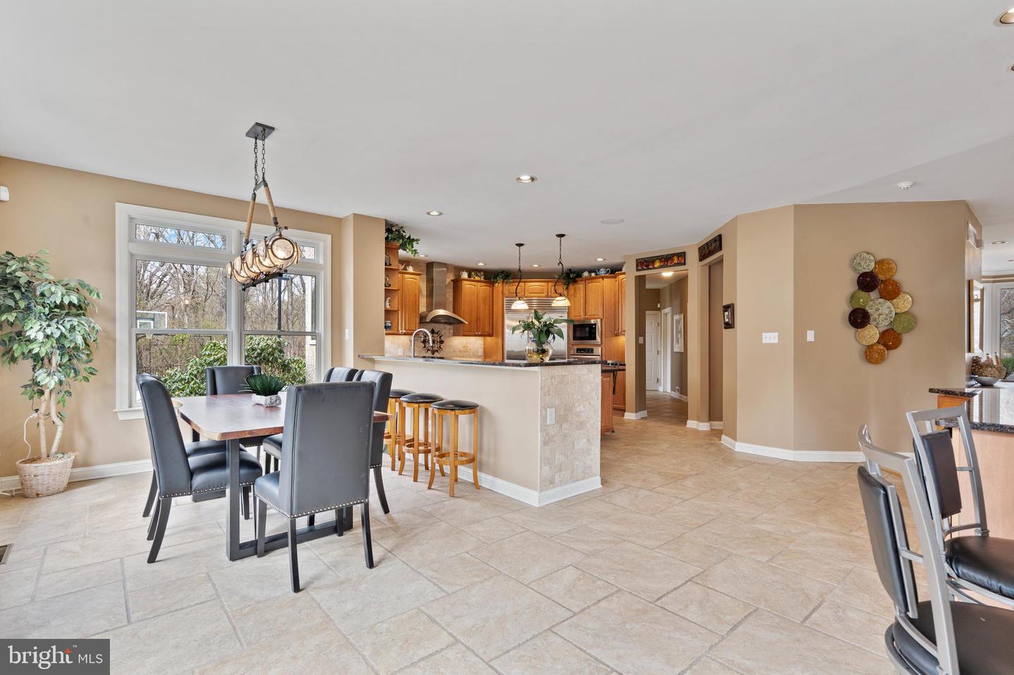 100 E Holland Rd Property Photo 12