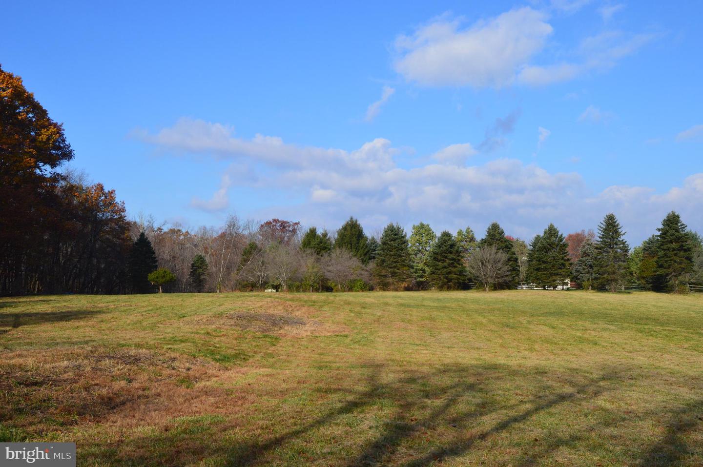 1155 Mount Eyre Rd Property Photo 2
