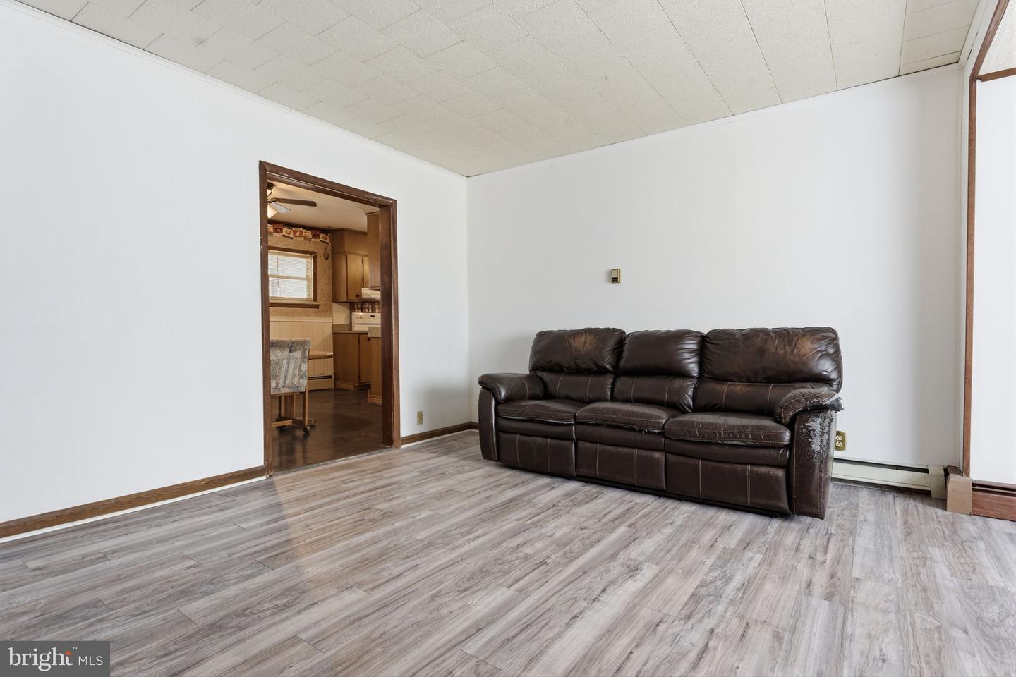 1034 Second Ave Property Photo 7