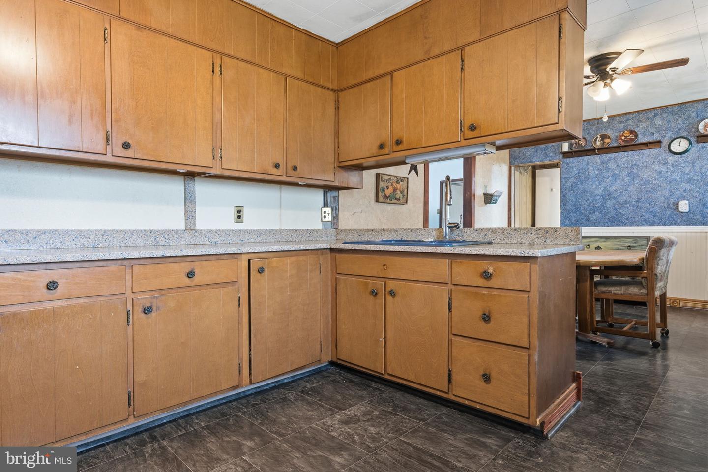 1034 Second Ave Property Photo 13