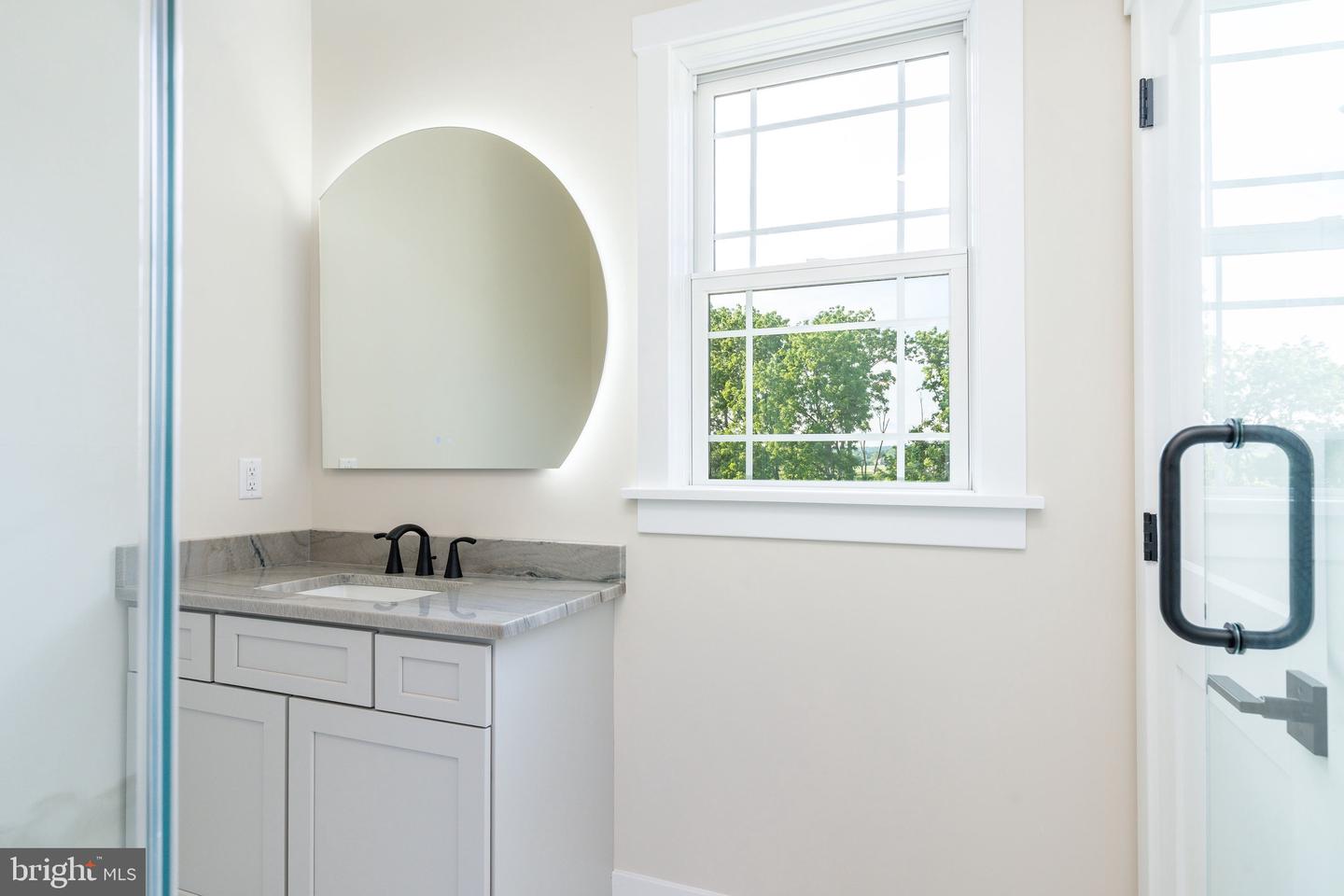 102 Railroad Ave Property Photo 42
