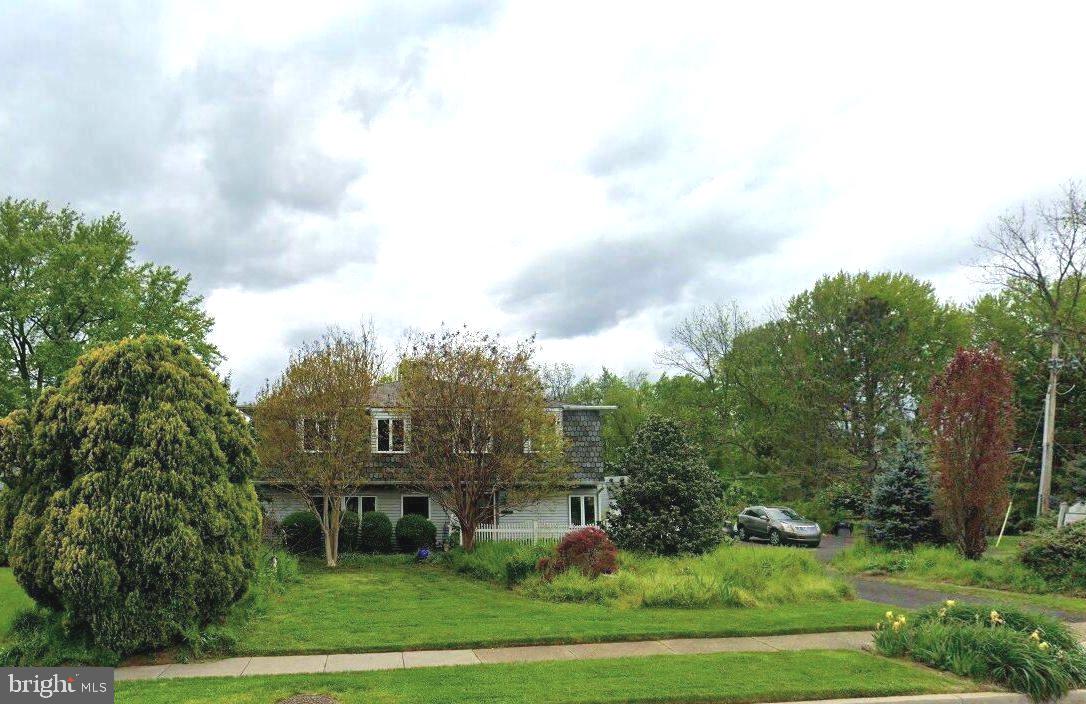 313 Trenton Rd Property Photo 1