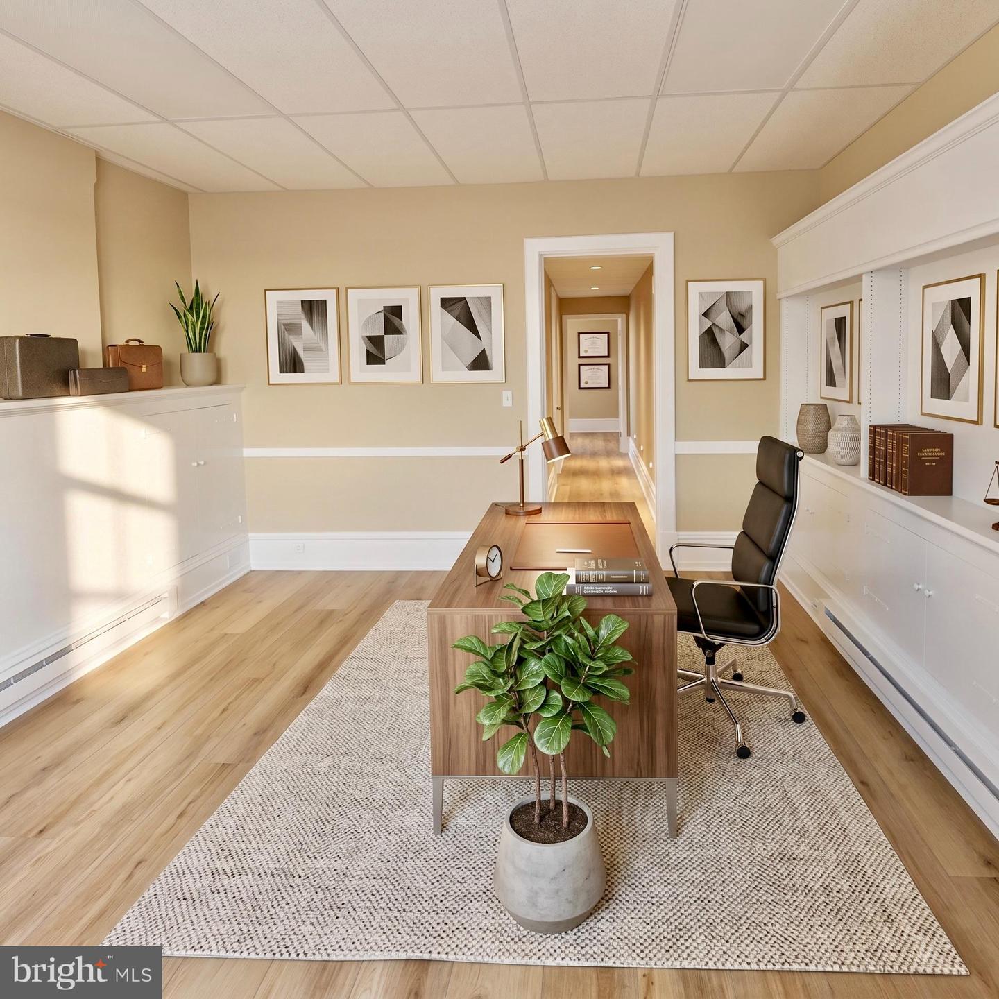 106 E State St Property Photo 10
