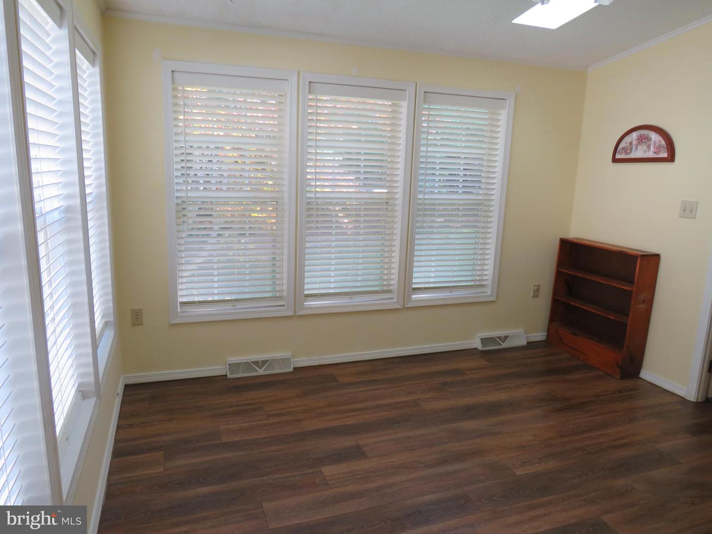 22 Wisteria Ct Property Photo 18