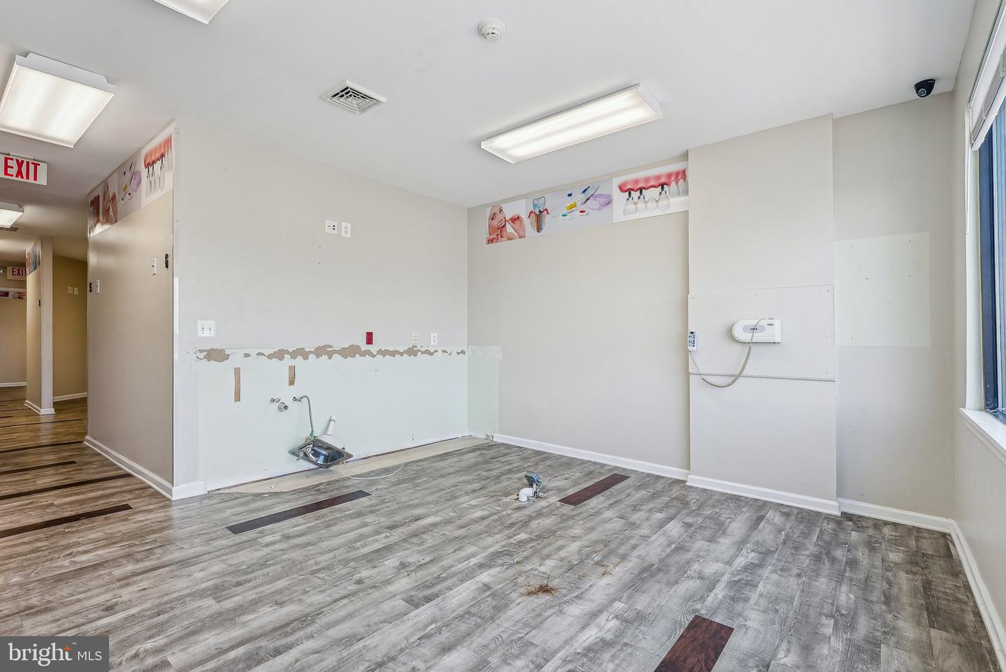 1005 Green Ln Property Photo 37