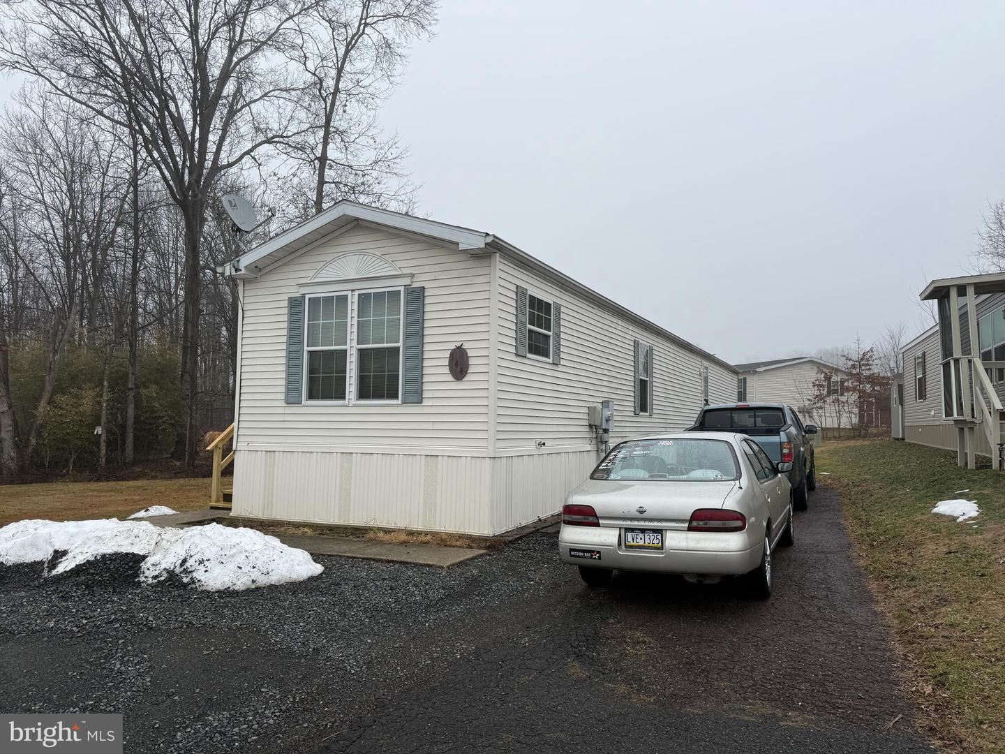 144 Cedar Dr Property Photo 1