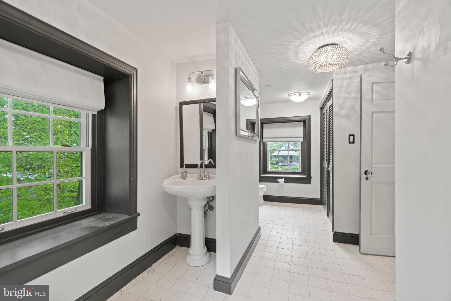 209 N Bellevue Ave Property Photo 42