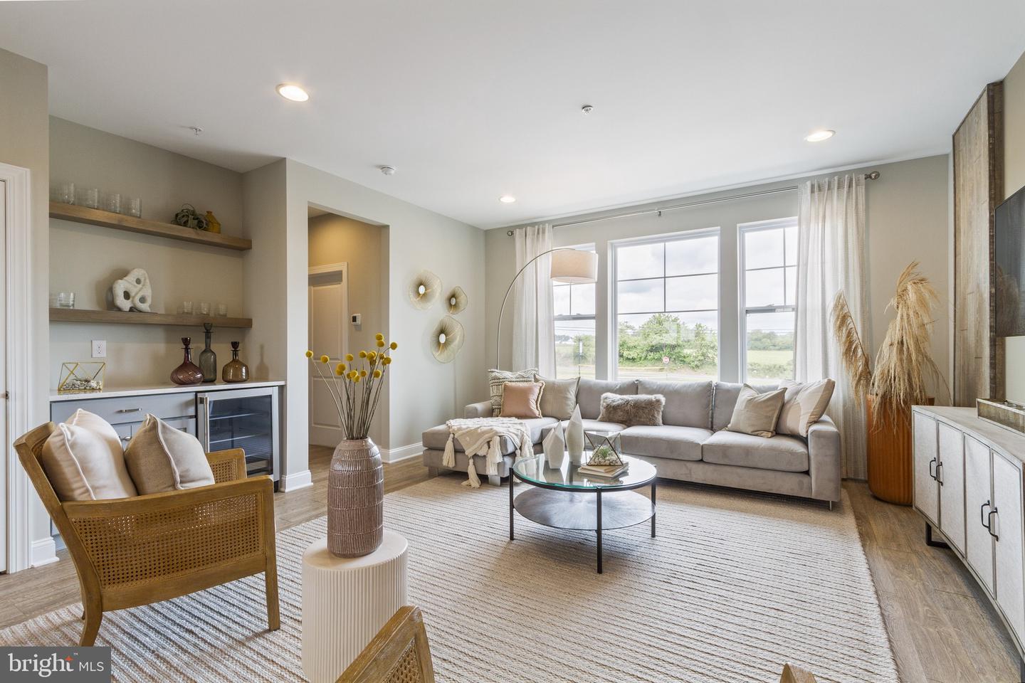 122 Jameson Way #8 Stratford Interior Property Photo 6