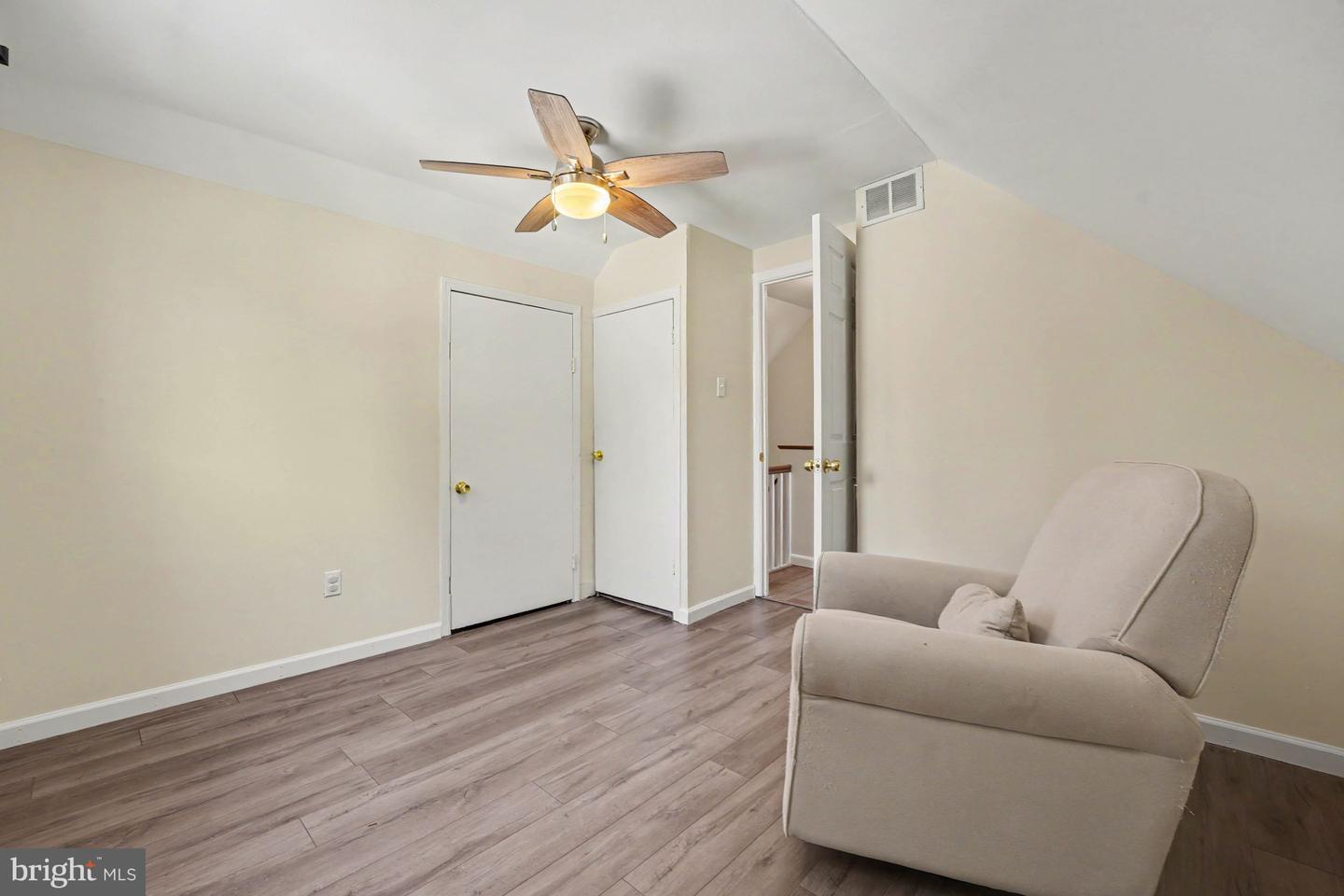 594 Rosemar Dr Property Photo 21