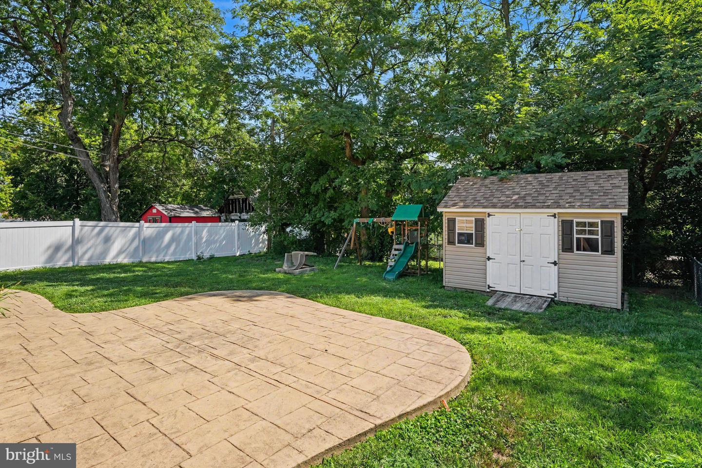 594 Rosemar Dr Property Photo 30