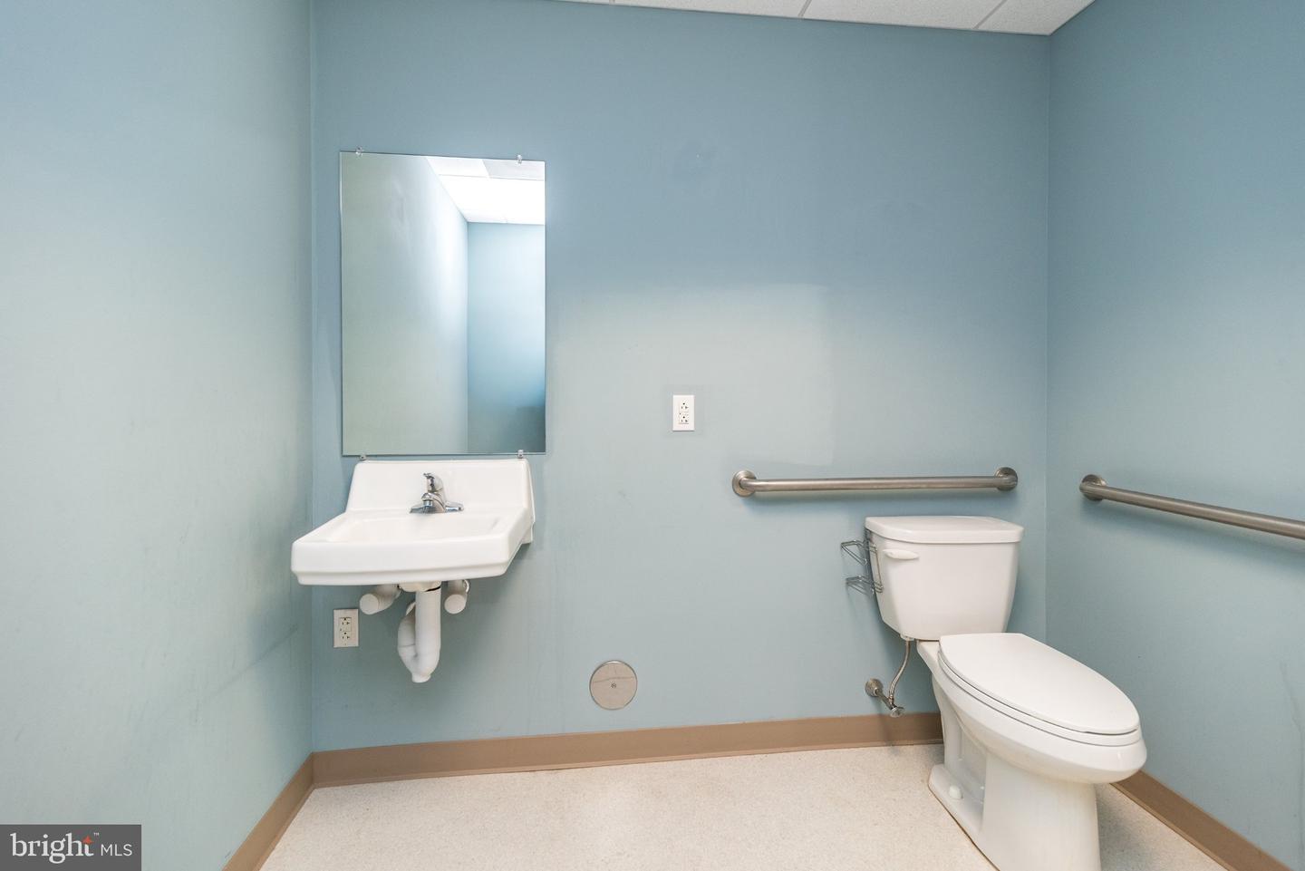 66 N Main St Property Photo 13