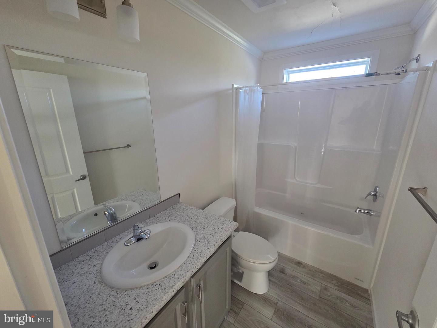 10 Woodedge Dr Property Photo 12