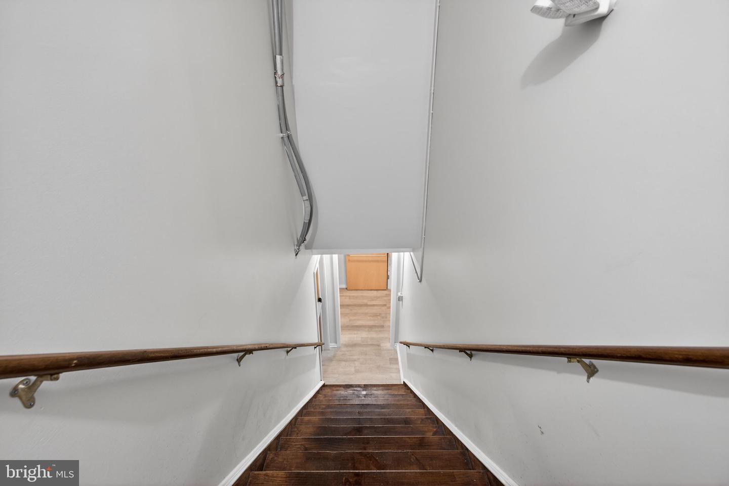 600 Louis Dr #104 Lower Level Property Photo 19