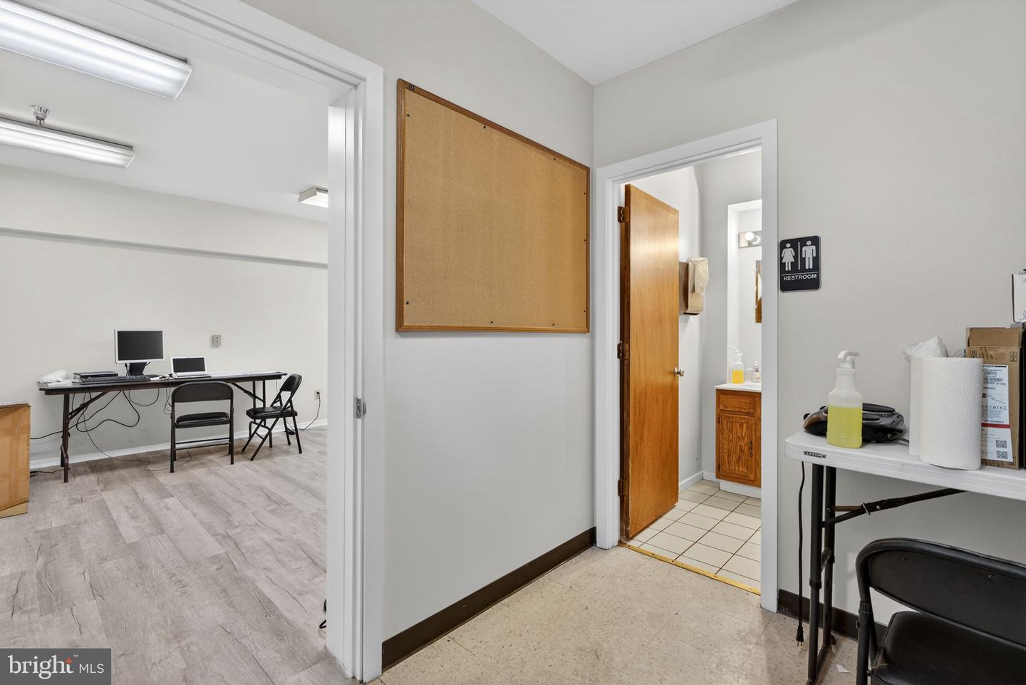 600 Louis Dr #104 Lower Level Property Photo 35