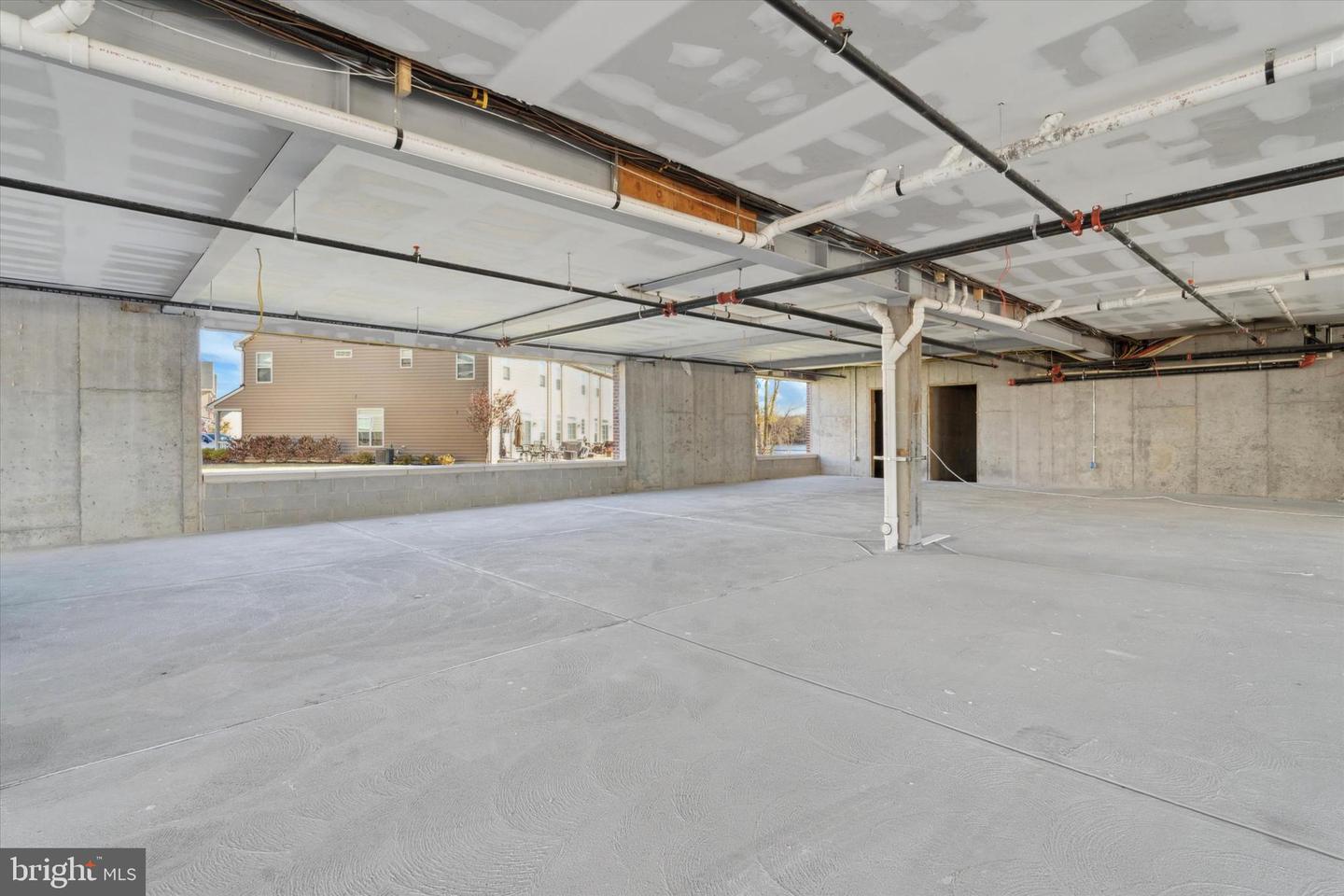 16124 River View Ct Property Photo 37