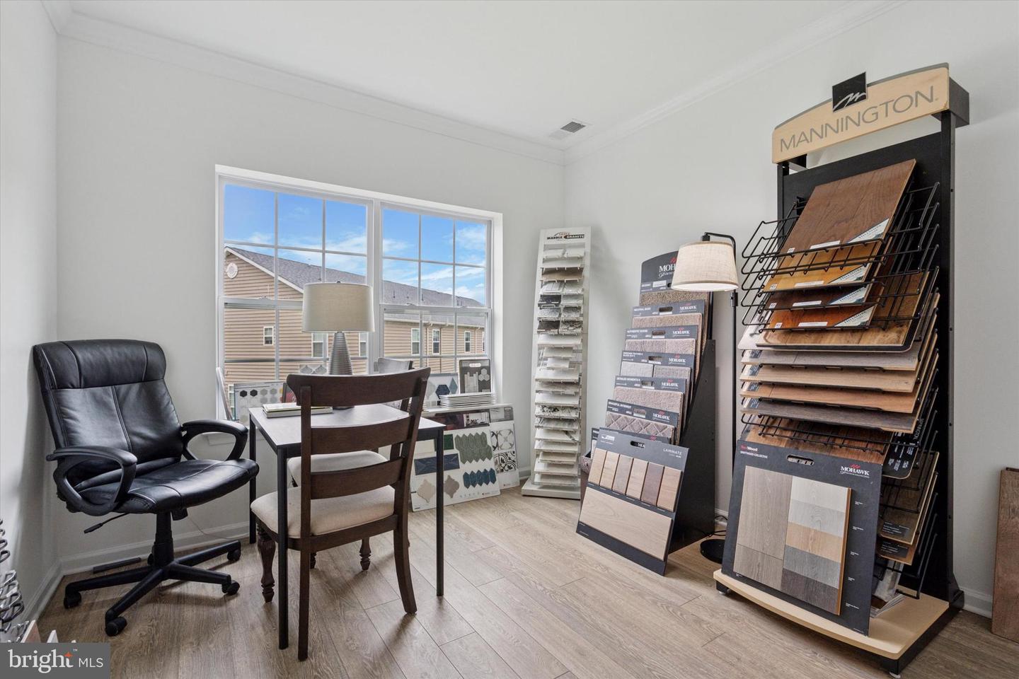 16132 River View Ct Property Photo 12