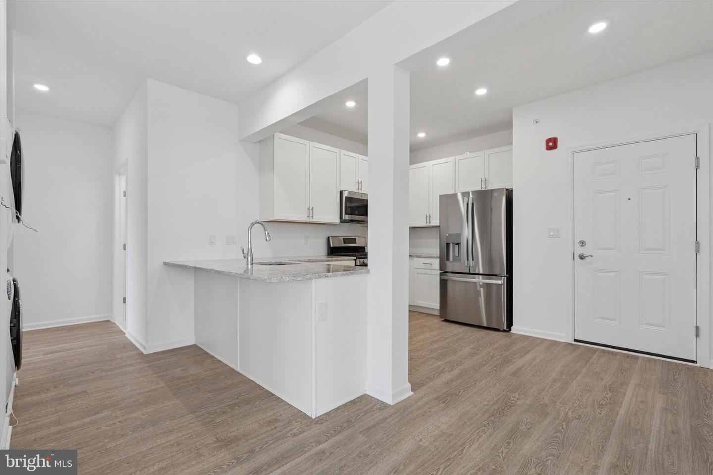 16132 River View Ct Property Photo 18