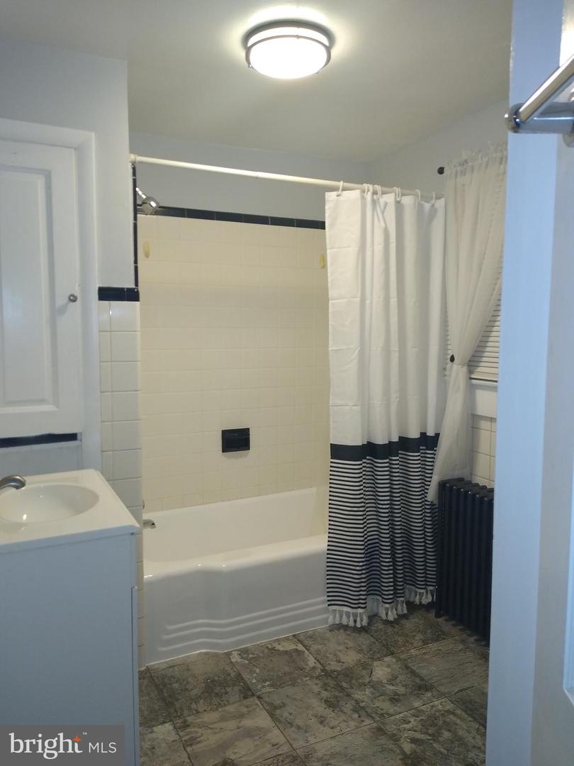 119 York Rd Property Photo 55