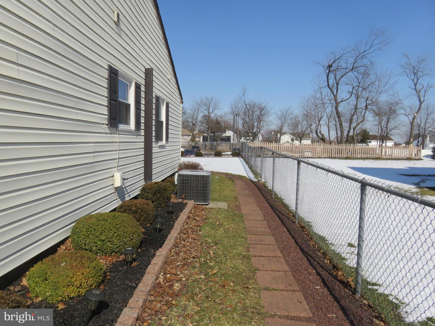 737 Tennyson Dr Property Photo 28
