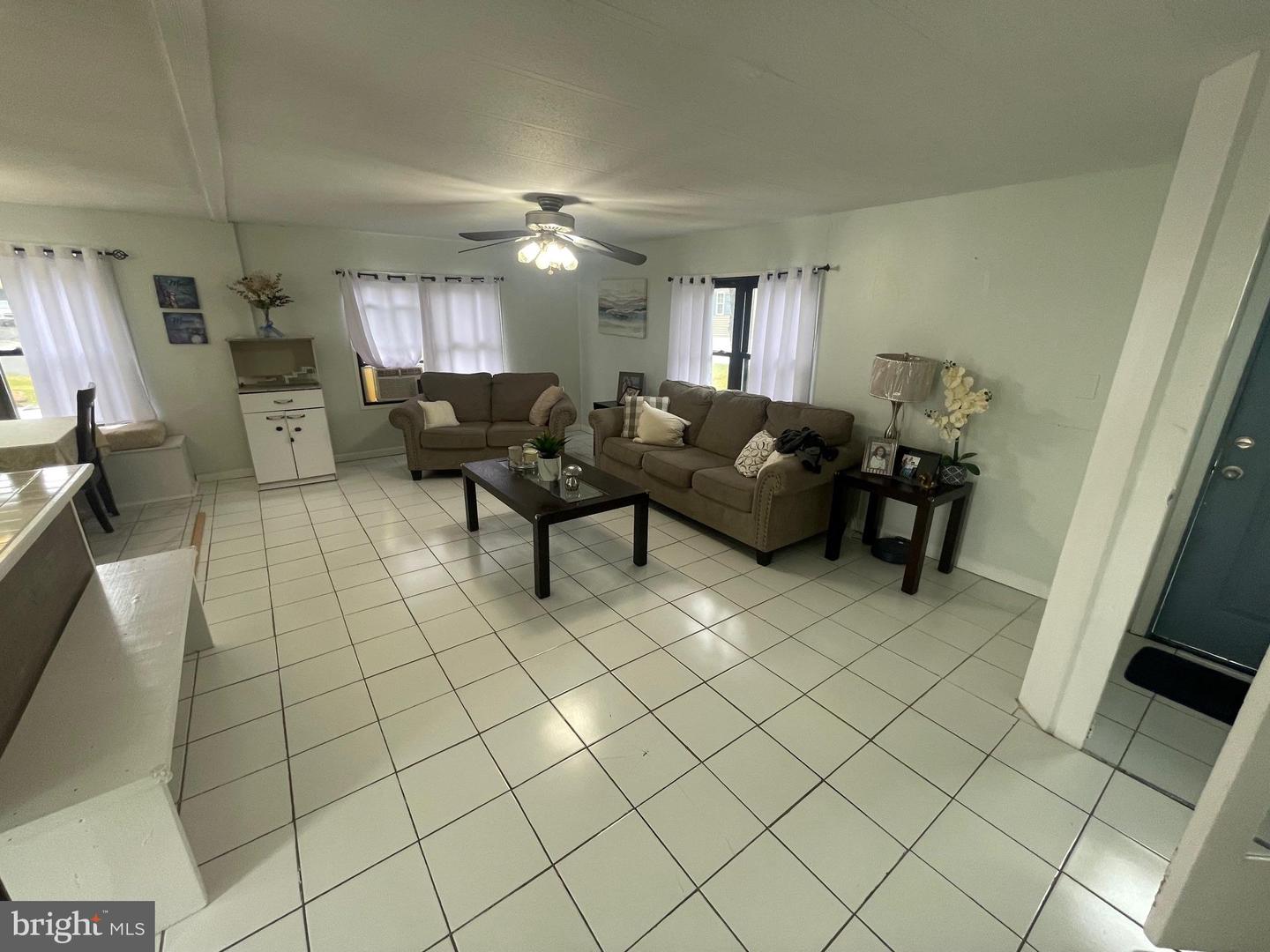 6033 Falmont Dr Property Photo 3