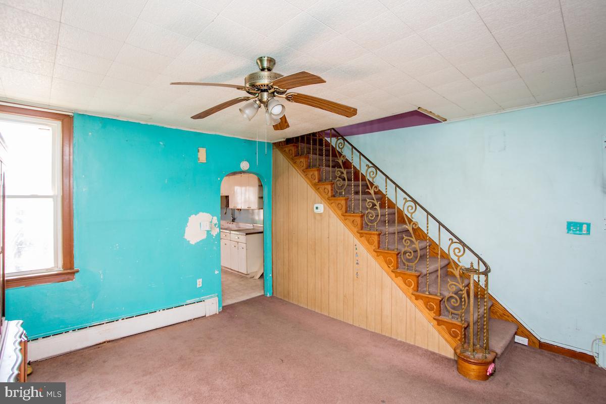916 Jefferson Ave Property Photo 6