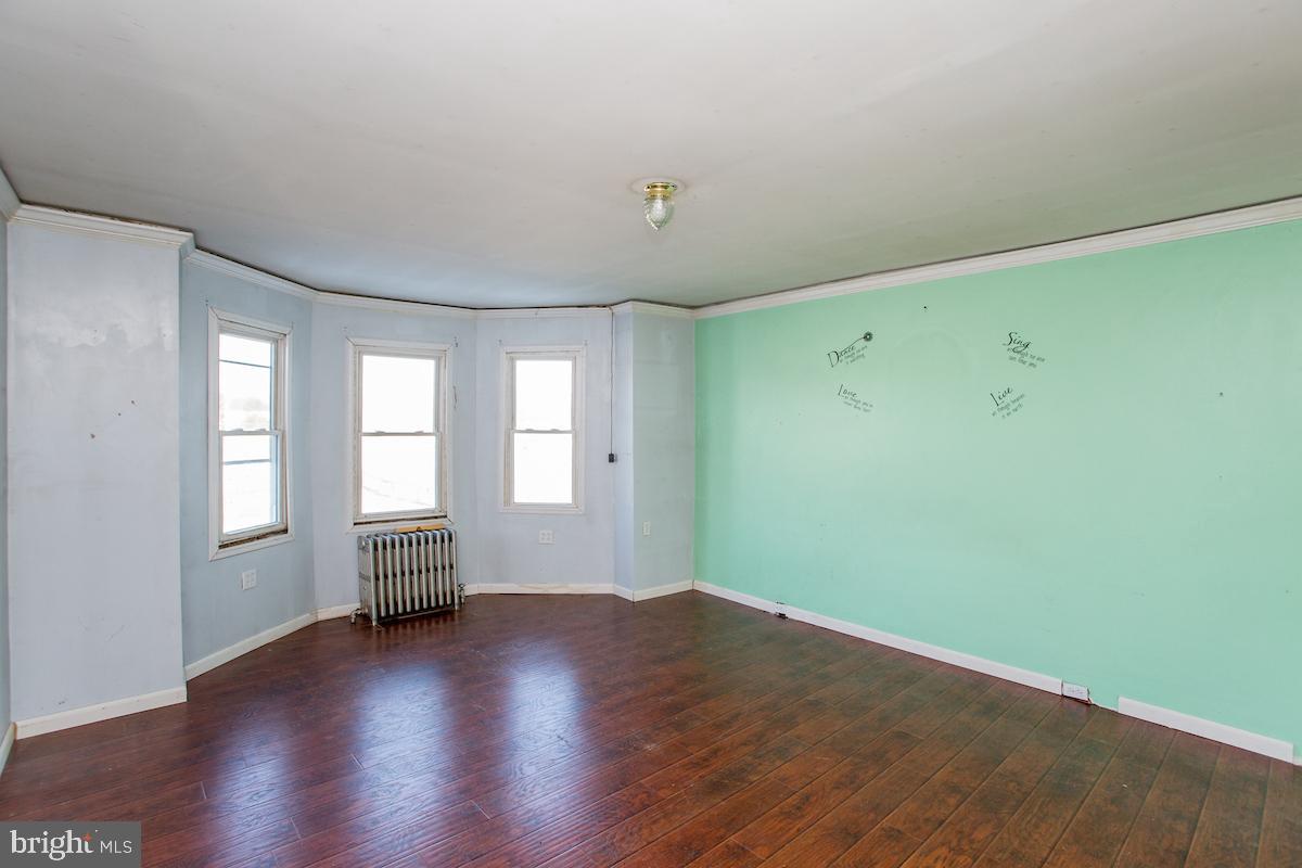 916 Jefferson Ave Property Photo 17