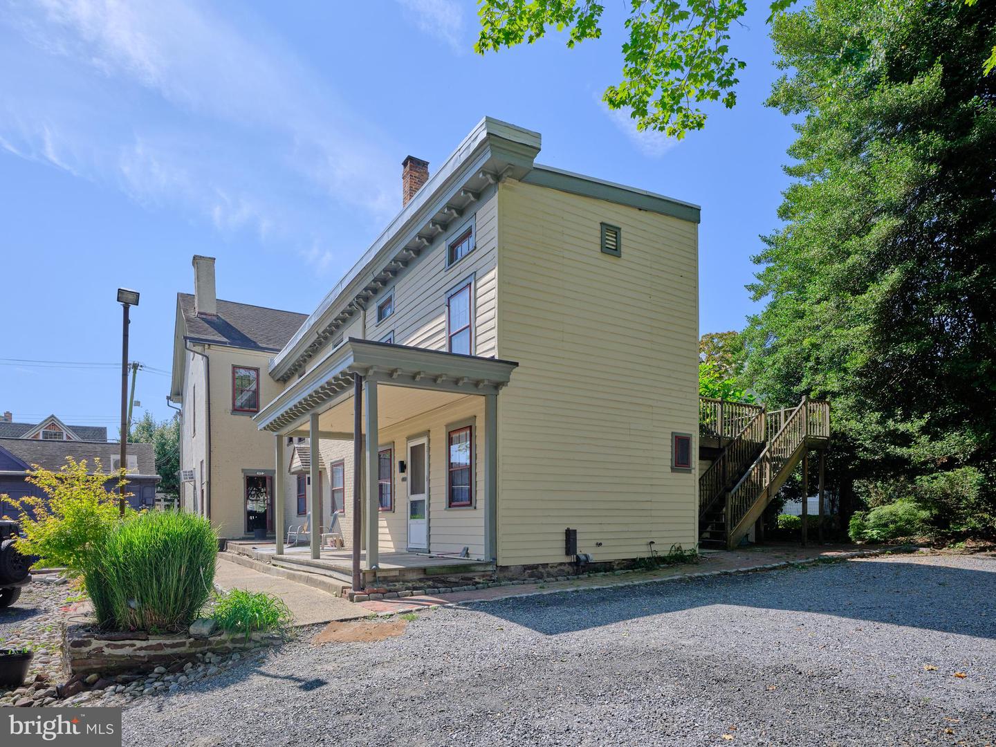 14 W Bridge Street #a Property Photo 8