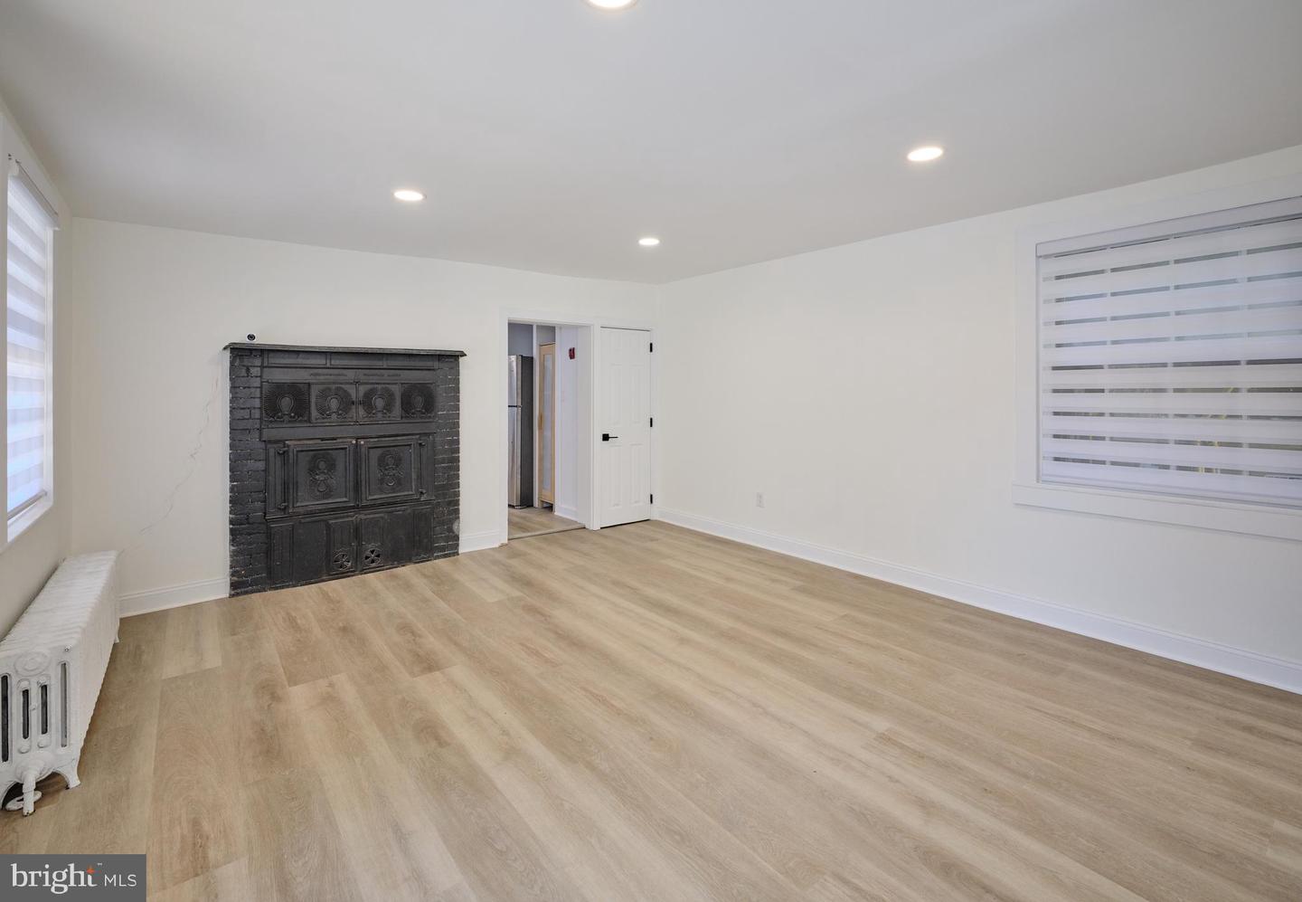 14 W Bridge Street #a Property Photo 10