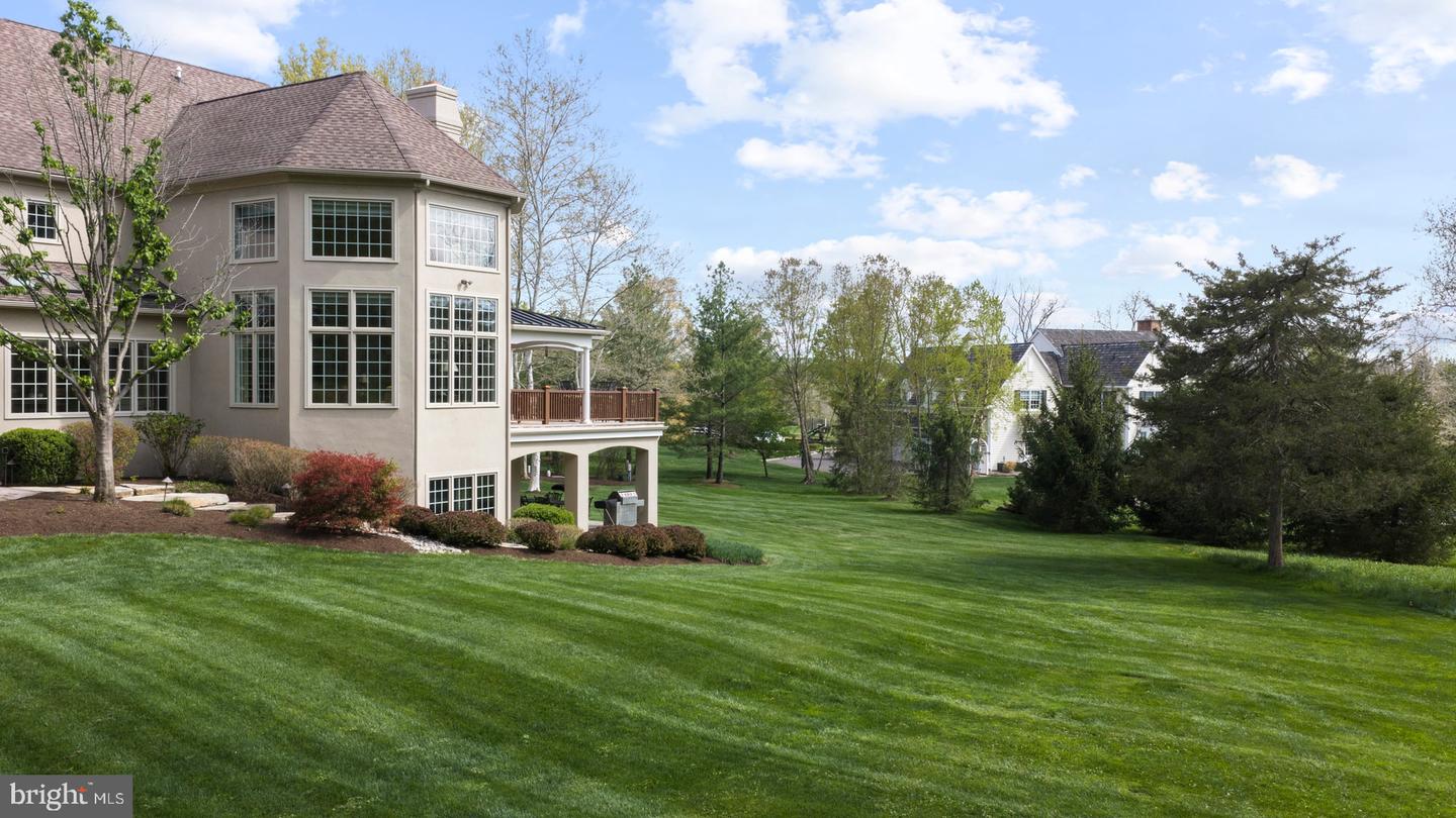 203 Wecks Pond Property Photo 4