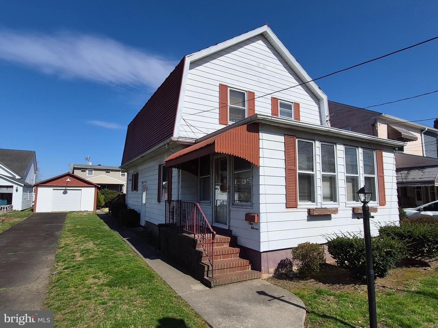 111 Taylor St Property Photo 1