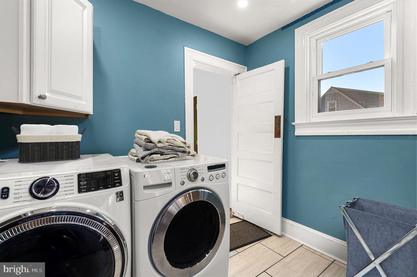 117 Park Ave Property Photo 3