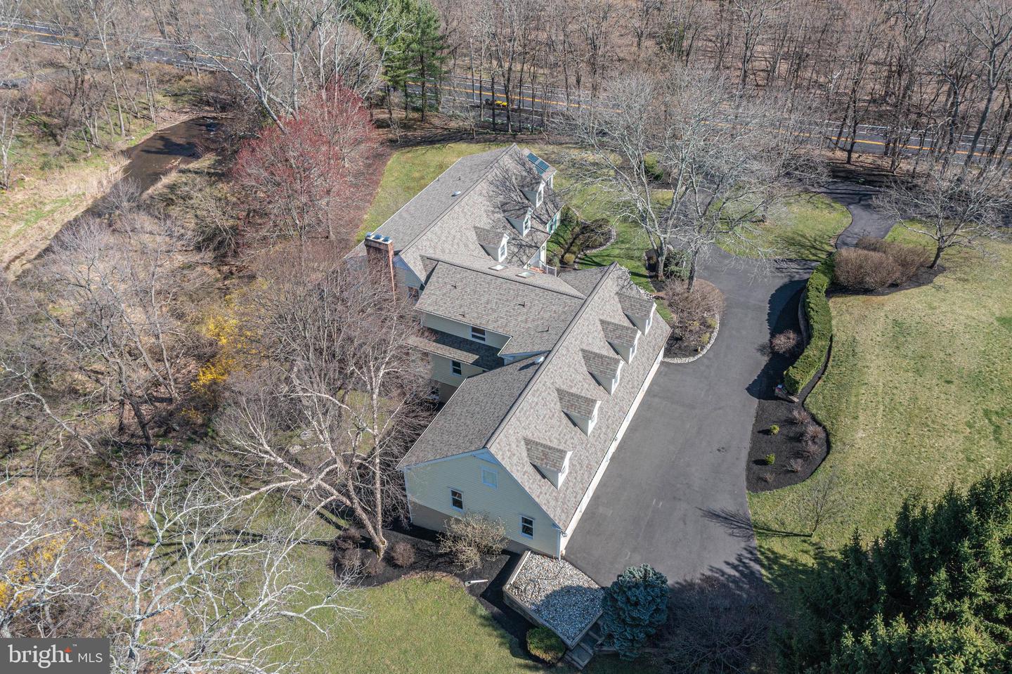 1045 Washington Crossing Rd Property Photo 59