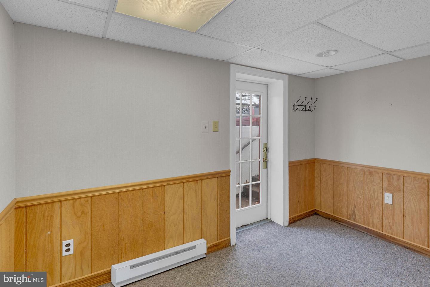 95 Almshouse Rd #202 Property Photo 17