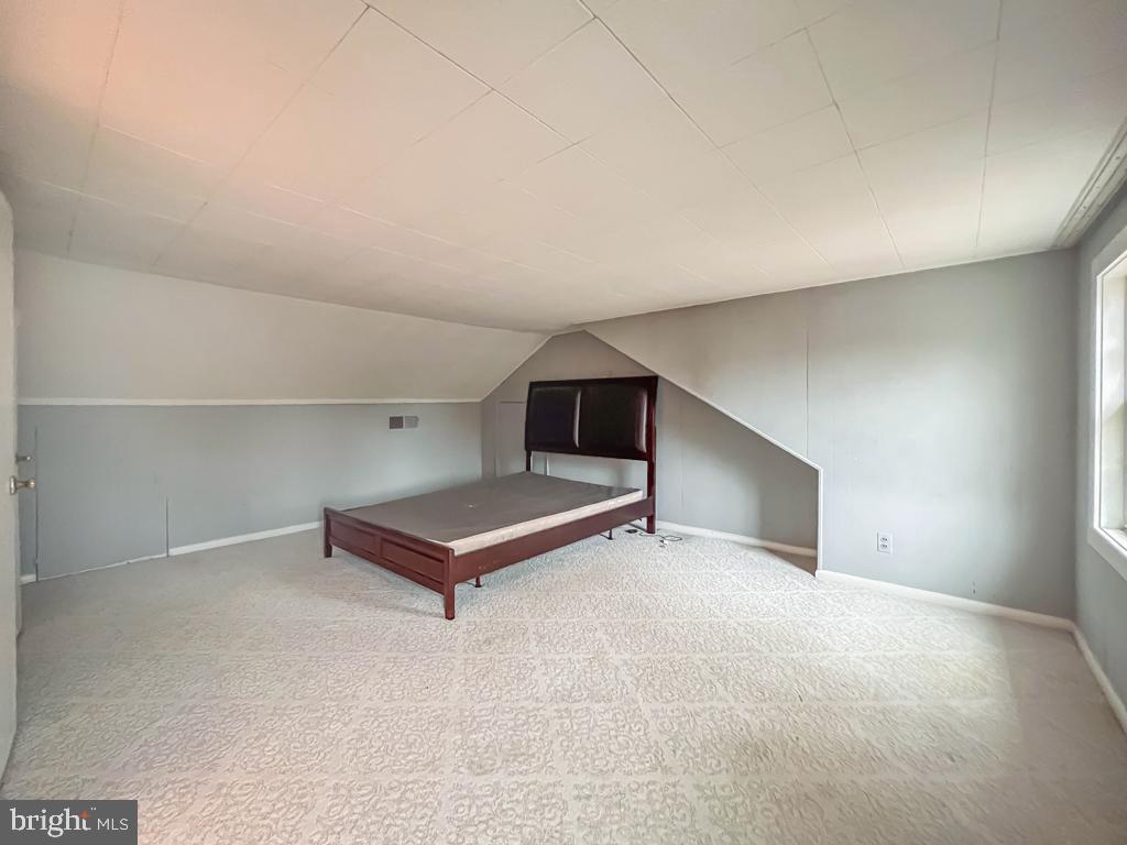 10 Makefield Rd Property Photo 23