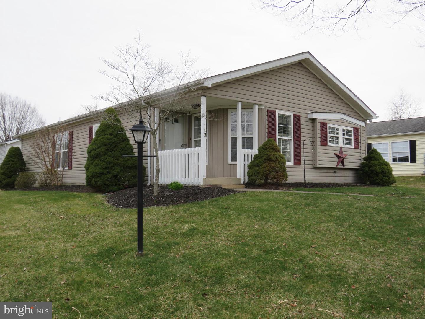 143 Raven Ct Property Photo 4