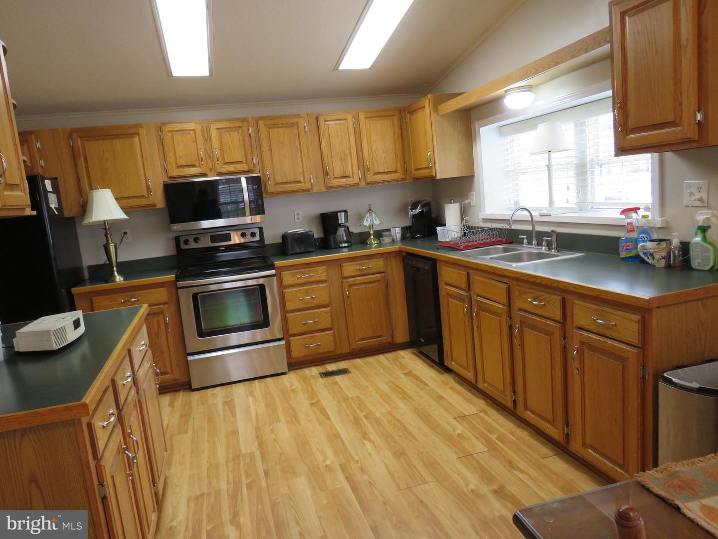 143 Raven Ct Property Photo 9