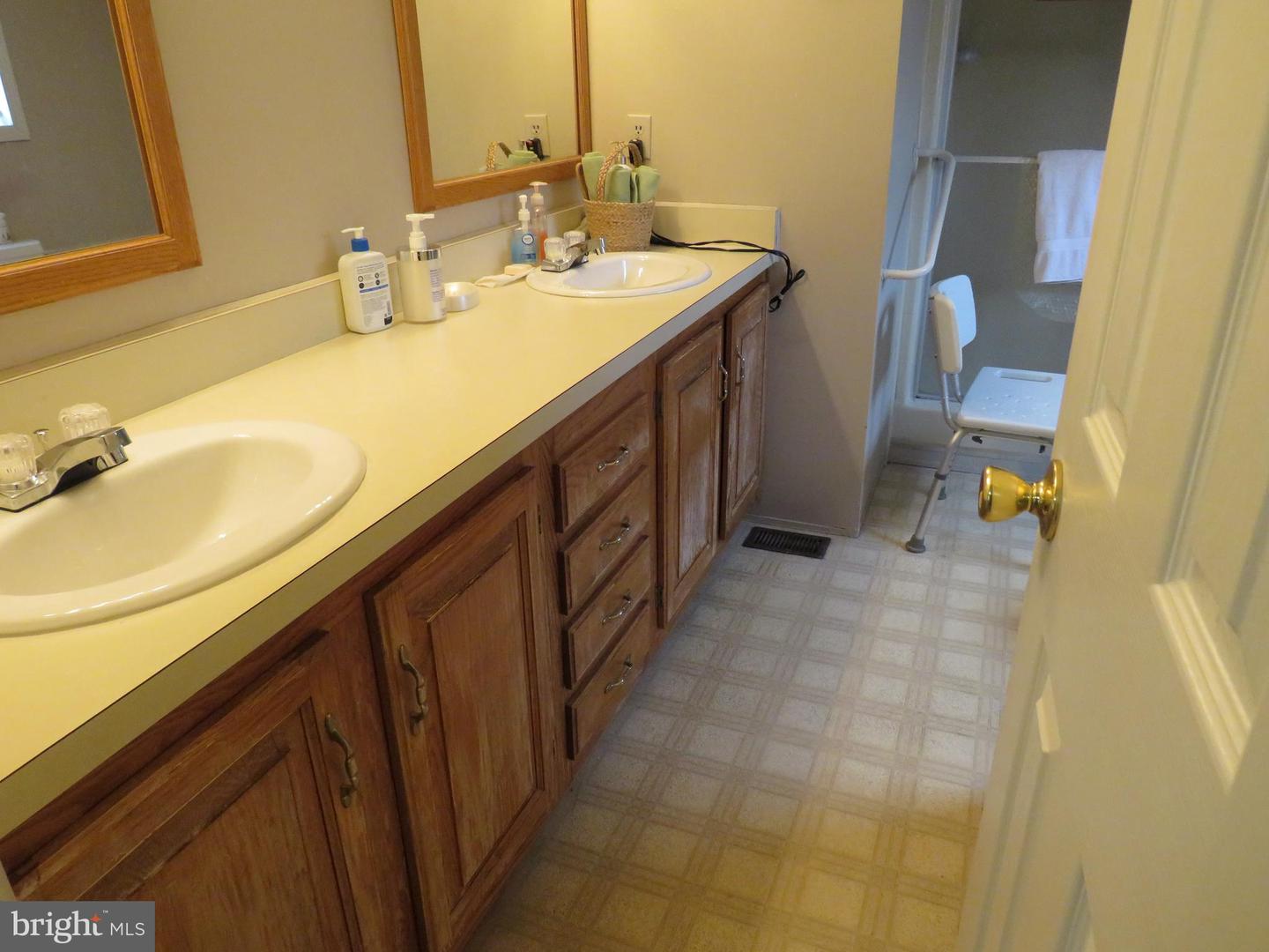 143 Raven Ct Property Photo 32
