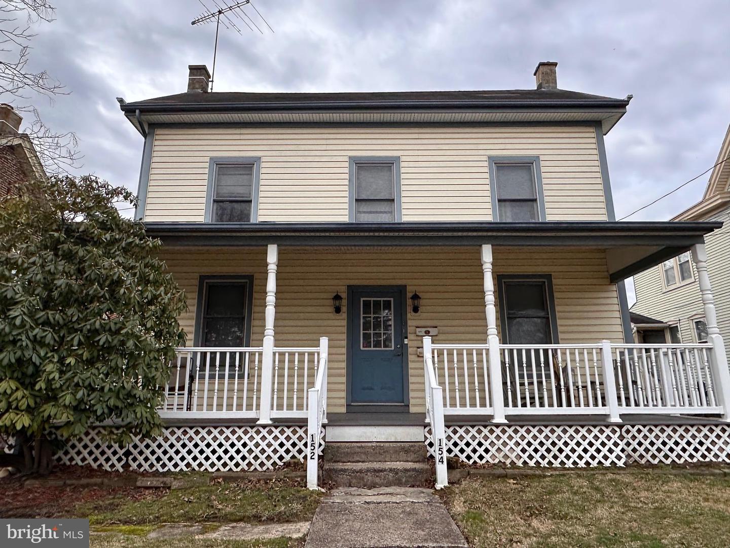 152/154 N MAIN ST