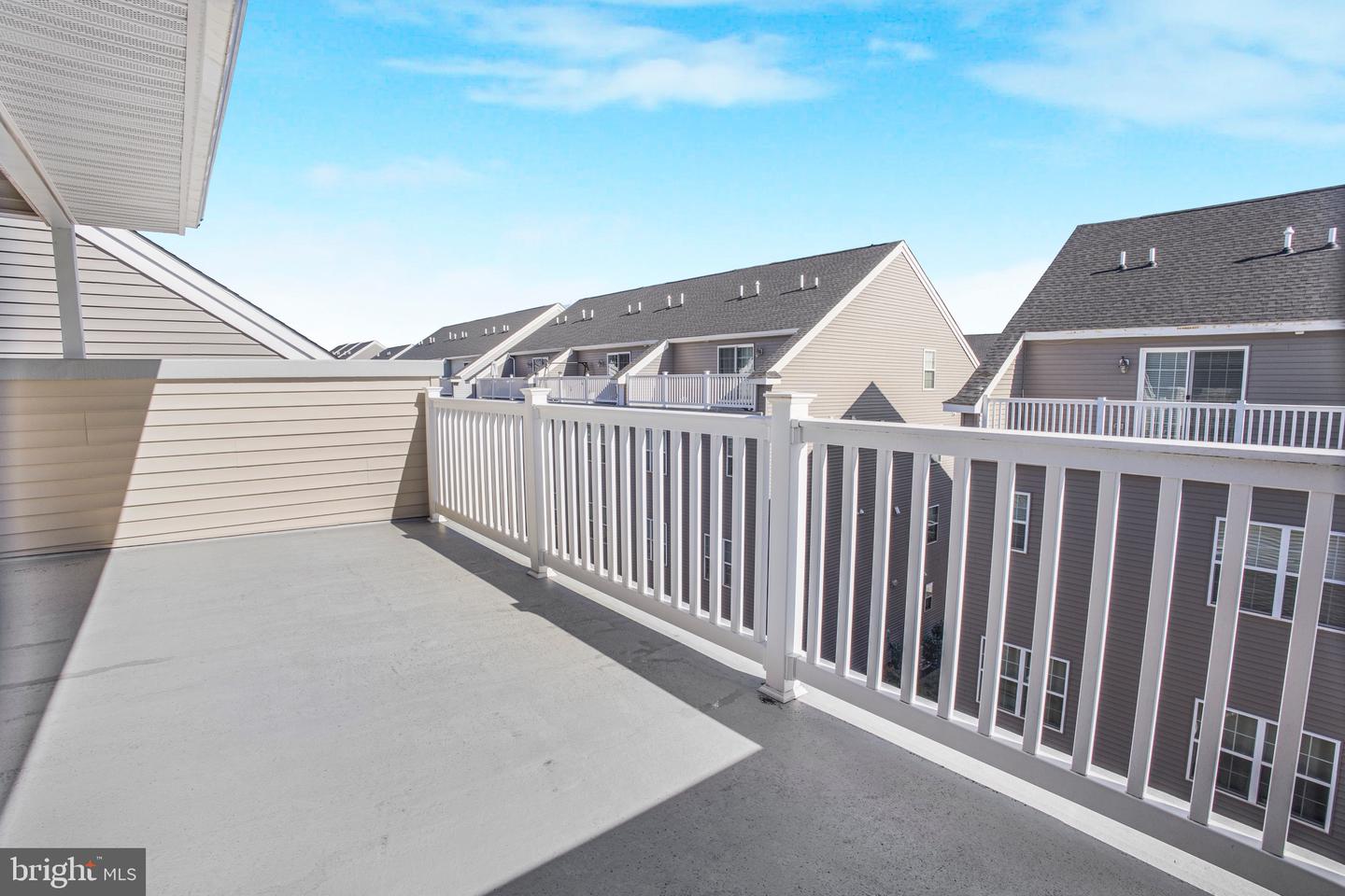 103 Waterside Mews Property Photo 31