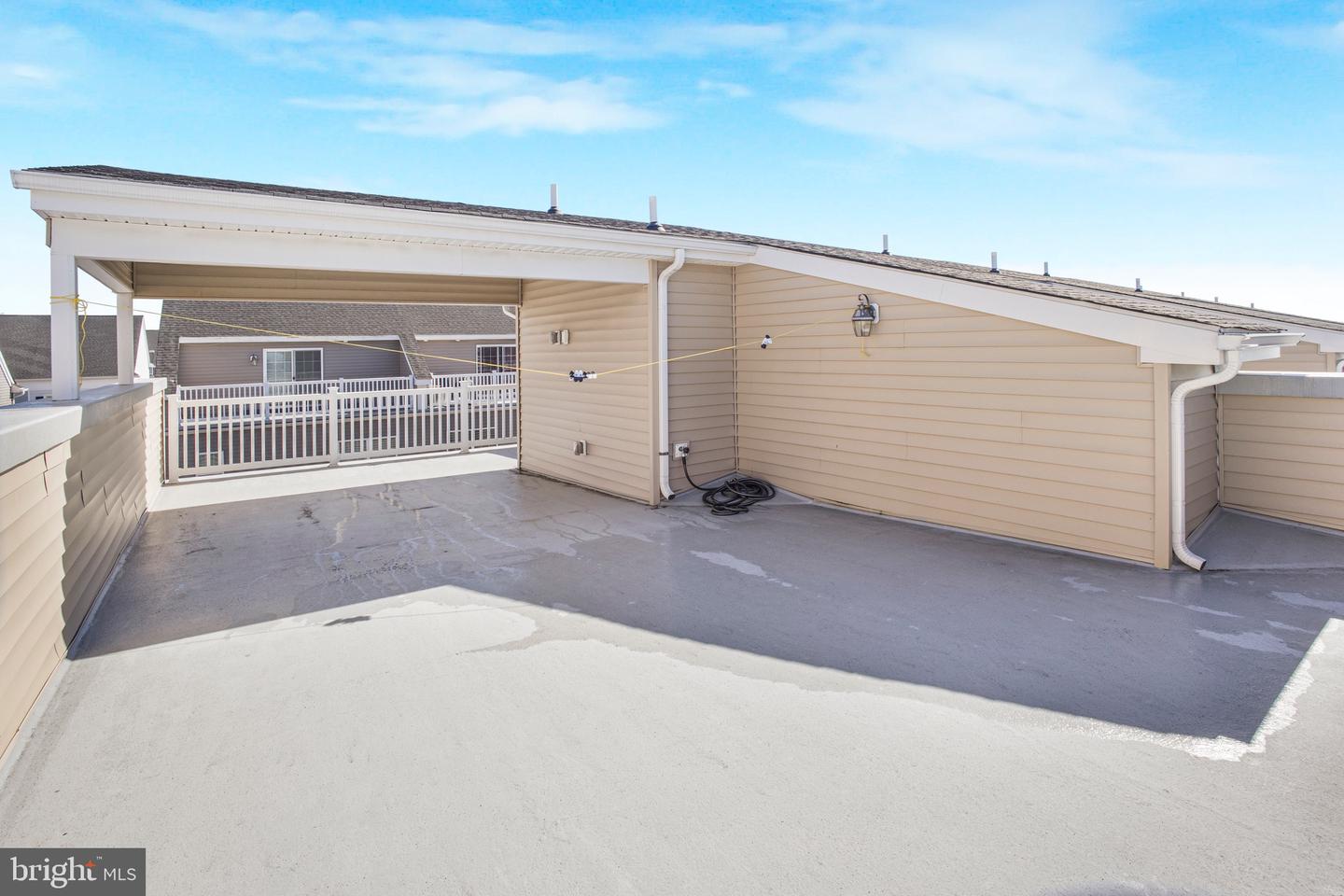 103 Waterside Mews Property Photo 34