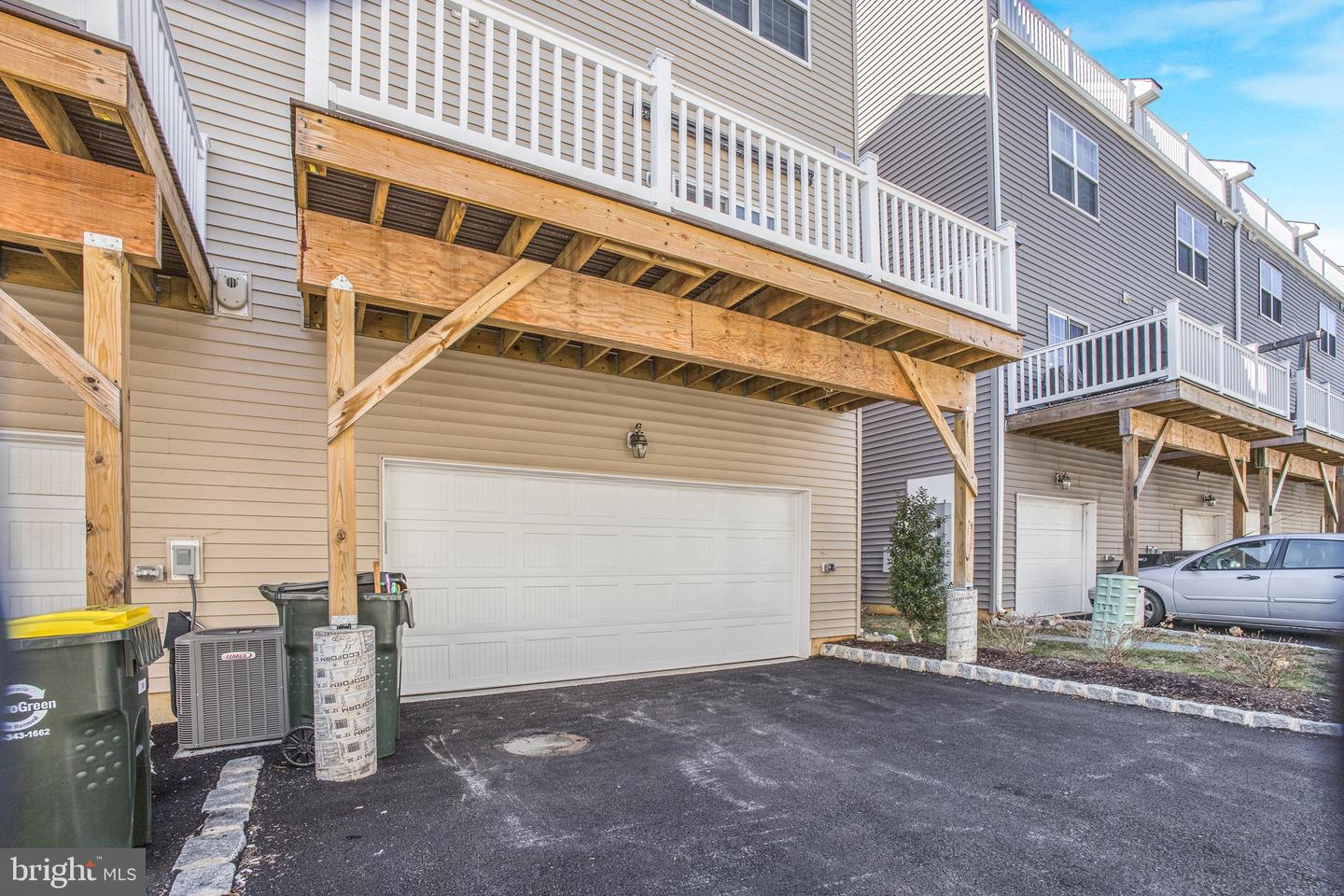 103 Waterside Mews Property Photo 38