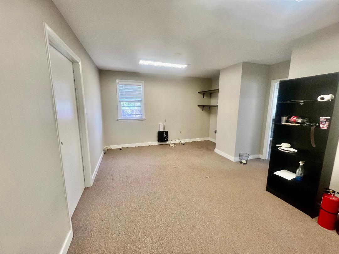 541 Street Rd Property Photo 10